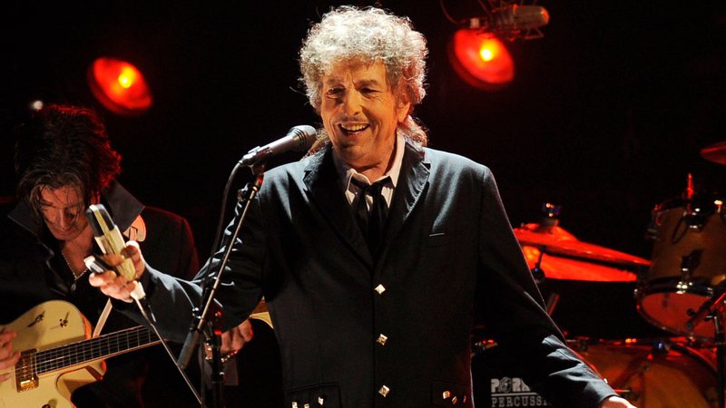 Bob Dylan proíbe celulares em seus shows na primeira turnê em cinco anos
