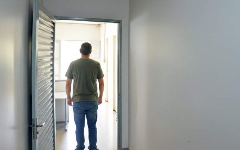 Mais de quatro mil habitantes de Porto Alegre buscam tratamento na rede de saúde municipal devido ao uso abusivo de substâncias alcóolicas e entorpecentes