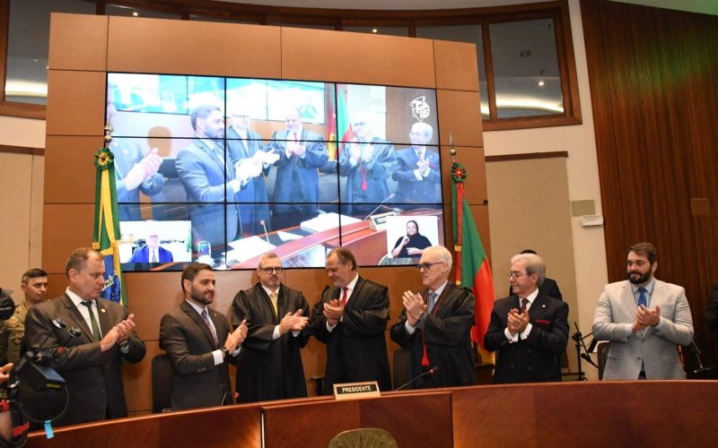 Eduardo Uhlein assume a presidência do TJRS: união e futuro como pilares da gestão