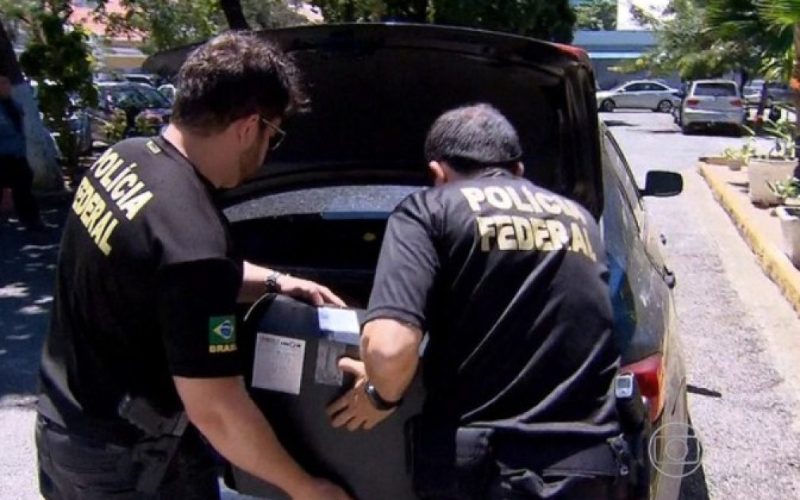 PF realiza operação contra descontos ilegais em aposentadorias do INSS em escritório de advocacia em Porto Alegre