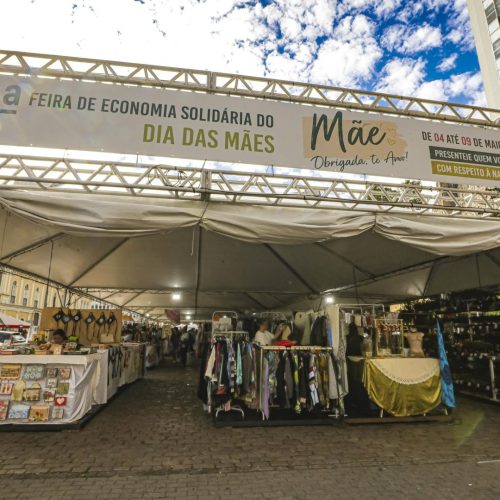 Mercado Público de Porto Alegre ganha feira especial em homenagem ao Dia das Mães