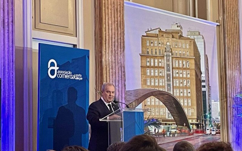 José Paulo Soares Martins é o novo presidente da Associação Comercial de Porto Alegre
