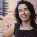Palestra gratuita sobre literatura com Julia Dantas acontece no Sesc Alberto Bins